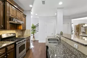 5840 Vista Brook Dr, Suwanee, GA 30024 - Photo 6