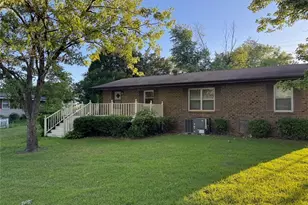 10651 Flat Shoals Rd, Covington, GA 30016 - Photo 8