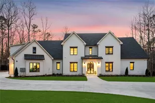 2309 Dinsmore Rd, Alpharetta, GA 30004 - Photo 2