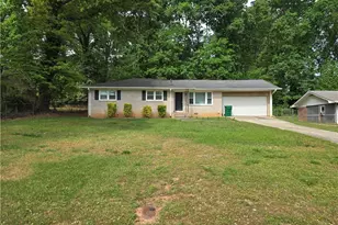 2717 Hutch Dr, Decatur, GA 30034 - Photo 1