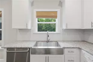 7285 Hedgerose Dr, Cumming, GA 30028 - Photo 16