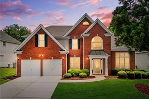 1430 White Flowers Ln, Lawrenceville, GA 30045 - Photo 4