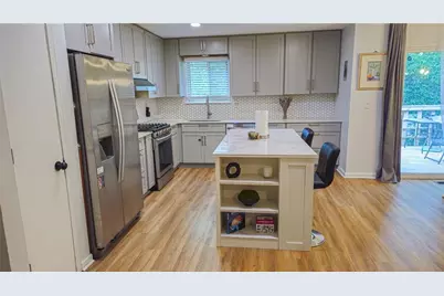 4737 Trailblazer Court NW, Lilburn, GA 30047 - Photo 8