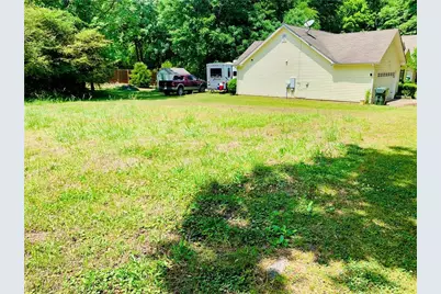 102 Granite Street, Hogansville, GA 30230 - Photo 6