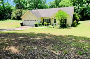 102 Granite St, Hogansville, GA 30230 - Photo 2