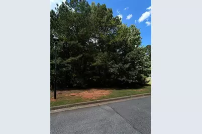 100 St Andrews Court, Social Circle, GA 30025 - Photo 2