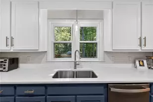 1235 Buice Dr SW, Lilburn, GA 30047 - Photo 8