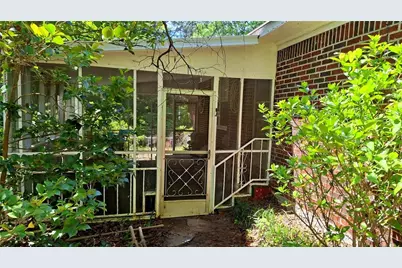 1239 Milstead Avenue, Conyers, GA 30012 - Photo 8