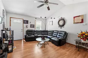 243 Lakeview Dr, Stockbridge, GA 30281 - Photo 10