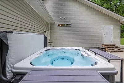 16 Allatoona Woods Trail SE, Acworth, GA 30102 - Photo 6