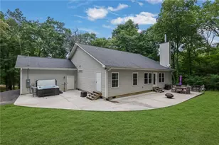 16 Allatoona Woods Trail SE, Acworth, GA 30102 - Photo 4