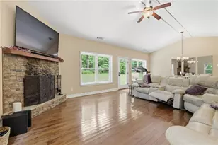 16 Allatoona Woods Trail SE, Acworth, GA 30102 - Photo 8
