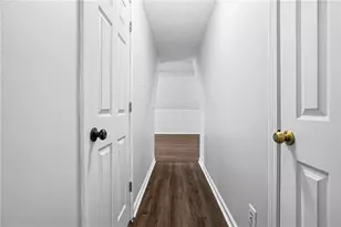 5424 Wedgewood Ct SW, Lilburn, GA 30047 - Photo 44