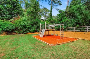 5424 Wedgewood Ct SW, Lilburn, GA 30047 - Photo 58