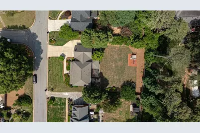 5424 Wedgewood Court SW, Lilburn, GA 30047 - Photo 64