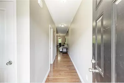 4775 Beacon Ridge Lane, Flowery Branch, GA 30542 - Photo 4
