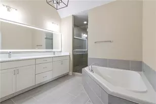 1838 Glenview Park Cir, Duluth, GA 30097 - Photo 16