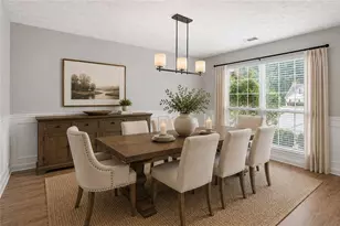 2575 Hamilton Parc Ln, Buford, GA 30519 - Photo 2