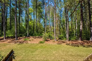 1404 Lexington Dr, Roswell, GA 30075 - Photo 44