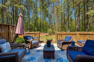1404 Lexington Dr, Roswell, GA 30075 - Photo 36