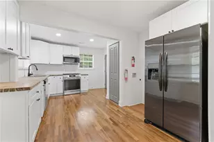 2762 Oldknow Dr NW, Atlanta, GA 30318 - Photo 6