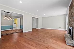 4254 D'Youville Trce, Atlanta, GA 30341 - Photo 8