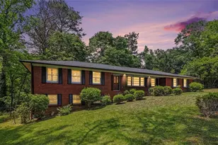 14 N Poplar St, Fairburn, GA 30213 - Photo 2
