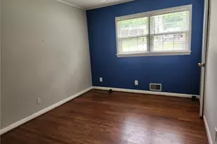 898 Pine Roc Dr, Stone Mountain, GA 30083 - Photo 6