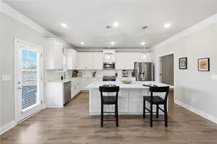 800 Eagles Nest Cv, Auburn, GA 30011 - Photo 8