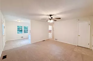 7850 Clayton Rd, Jonesboro, GA 30236 - Photo 4