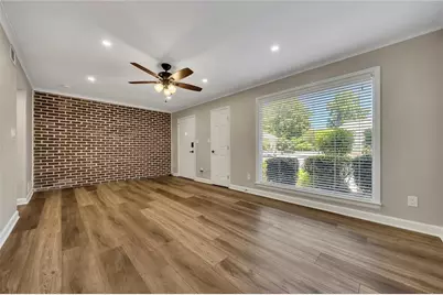 9 Fairway Drive NW, Kennesaw, GA 30144 - Photo 2