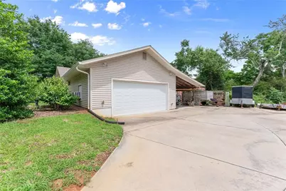5415 Little Drive, Murrayville, GA 30564 - Photo 8