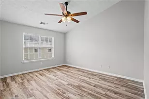 216 Village Square Dr, Woodstock, GA 30188 - Photo 12