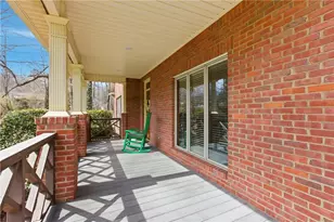151 Ivy St, Demorest, GA 30535 - Photo 16
