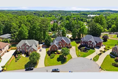 1121 Hiddenbrook Lane, Suwanee, GA 30024 - Photo 32