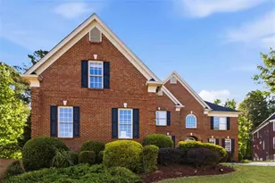 1121 Hiddenbrook Ln, Suwanee, GA 30024 - Photo 1