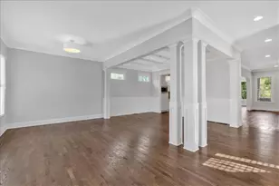 1298 Windsor Parkway NE, Atlanta, GA 30319 - Photo 8