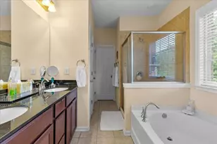 1751 Breyerton Dr, Atlanta, GA 30329 - Photo 26