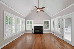185 Courtland Dr, Fayetteville, GA 30215 - Photo 8