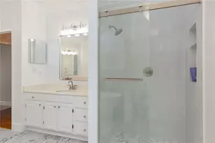 28317 Plantation Dr NE, Atlanta, GA 30324 - Photo 26