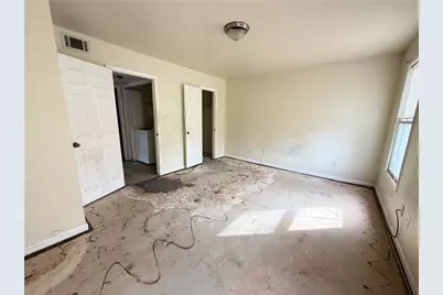 2176 Wellington Circle, Lithonia, GA 30058 - Photo 14
