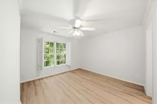 2036 Kinsmon Dr, Marietta, GA 30062 - Photo 38