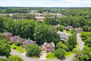 2036 Kinsmon Dr, Marietta, GA 30062 - Photo 6