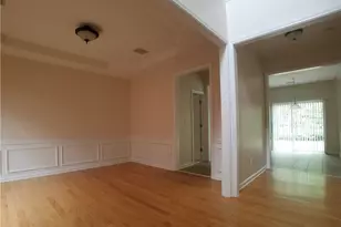 603 Friars Head Ct, Suwanee, GA 30024 - Photo 2