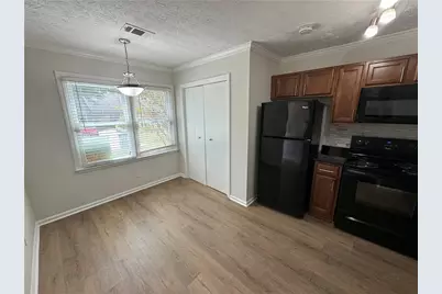 5267 Ridge Forest Drive, Stone Mountain, GA 30083 - Photo 6