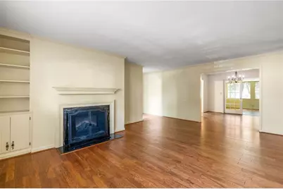 22 Glenald Way, Atlanta, GA 30327 - Photo 4