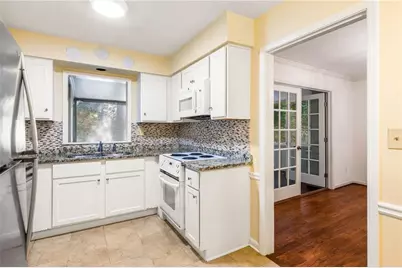 22 Glenald Way, Atlanta, GA 30327 - Photo 10