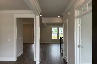 1078 Hawkins Creek Dr, Jefferson, GA 30549 - Photo 2