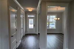 1078 Hawkins Creek Dr, Jefferson, GA 30549 - Photo 8