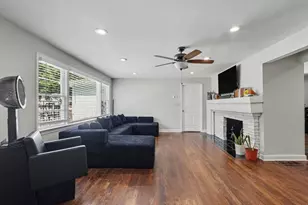 111 Leathers Cir NW, Atlanta, GA 30314 - Photo 2